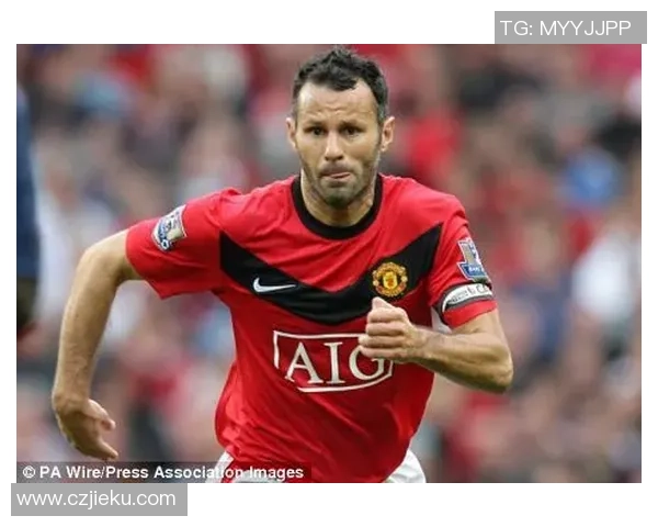 红魔传奇足球球星解析视频带你走近曼联历史最伟大的球员